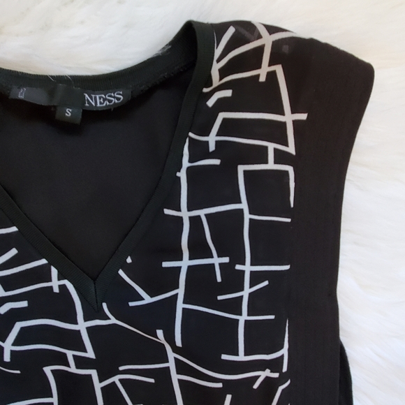 Ness black & white classic top - Picture 2 of 4